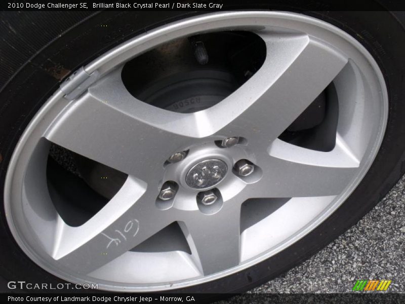 Brilliant Black Crystal Pearl / Dark Slate Gray 2010 Dodge Challenger SE