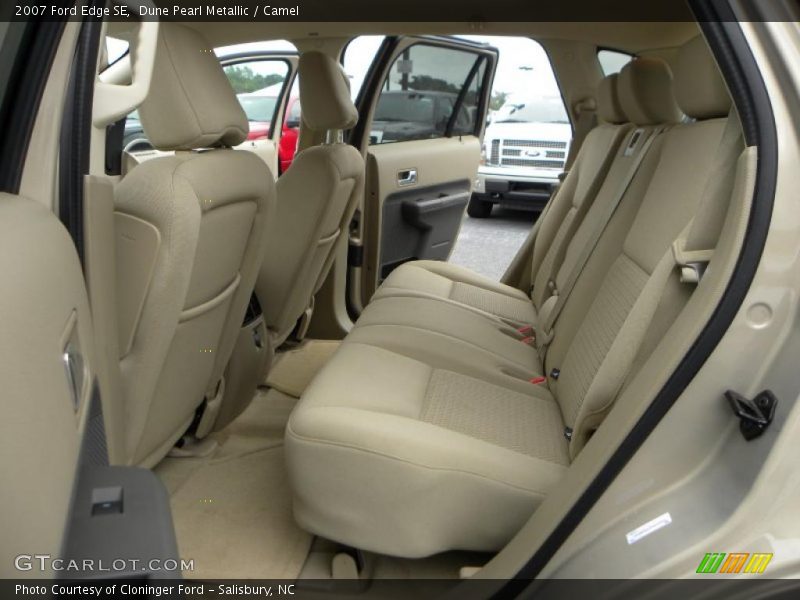 Dune Pearl Metallic / Camel 2007 Ford Edge SE