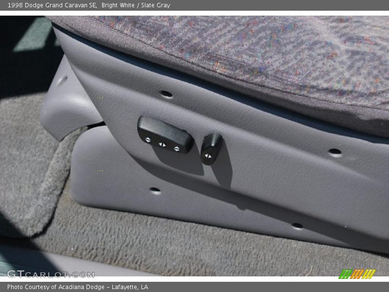 Bright White / Slate Gray 1998 Dodge Grand Caravan SE