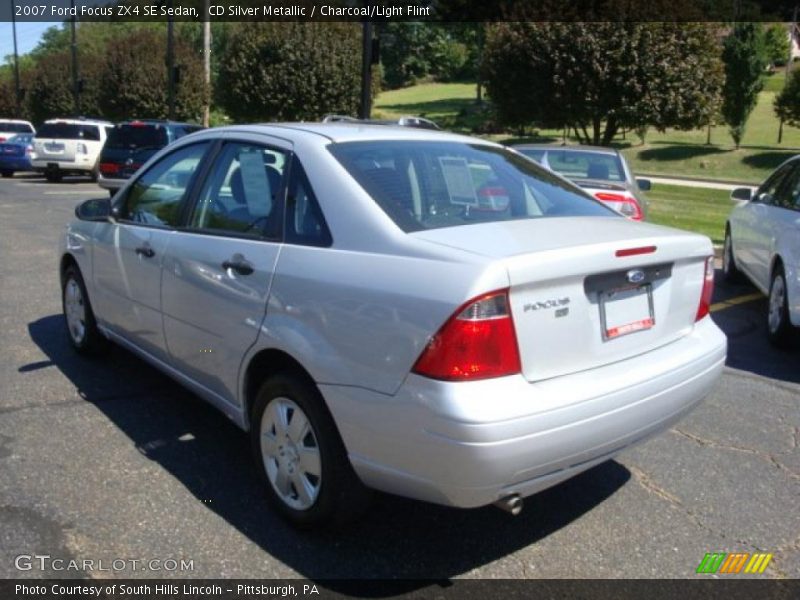 CD Silver Metallic / Charcoal/Light Flint 2007 Ford Focus ZX4 SE Sedan