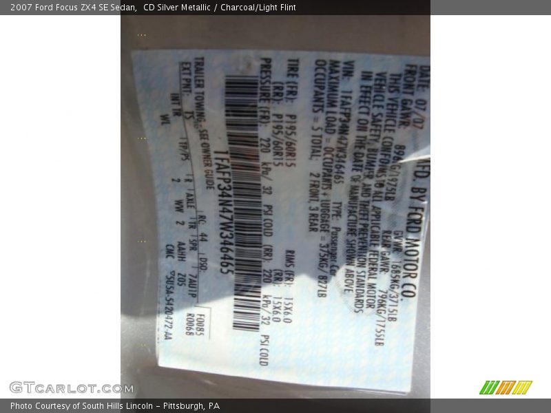 CD Silver Metallic / Charcoal/Light Flint 2007 Ford Focus ZX4 SE Sedan