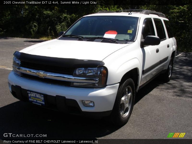 Summit White / Light Gray 2005 Chevrolet TrailBlazer EXT LS 4x4