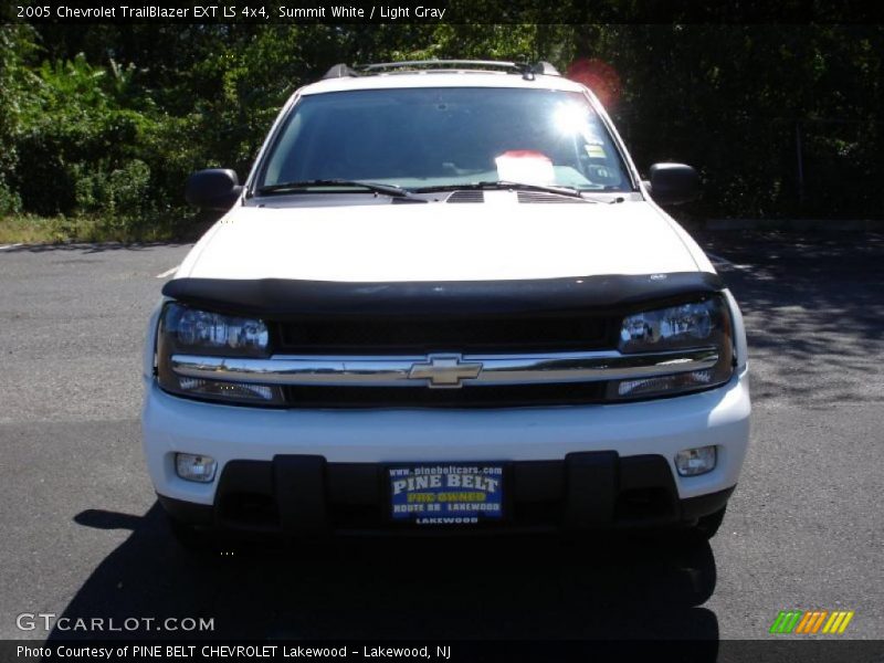 Summit White / Light Gray 2005 Chevrolet TrailBlazer EXT LS 4x4
