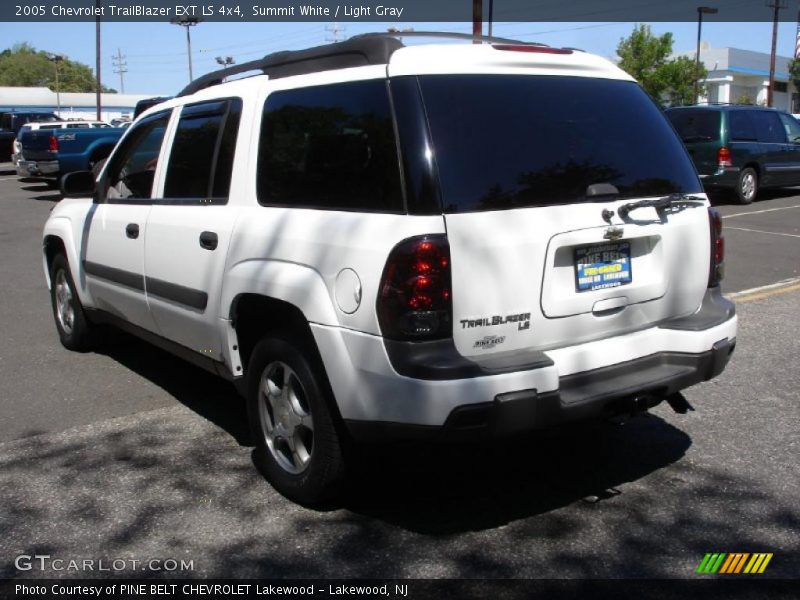Summit White / Light Gray 2005 Chevrolet TrailBlazer EXT LS 4x4