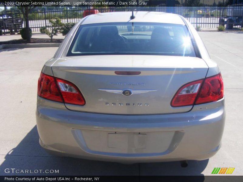 Light Sandstone Metallic / Dark Slate Gray 2009 Chrysler Sebring Limited Sedan