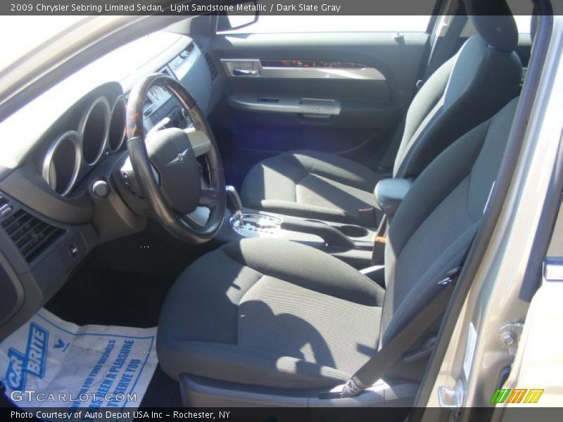Light Sandstone Metallic / Dark Slate Gray 2009 Chrysler Sebring Limited Sedan