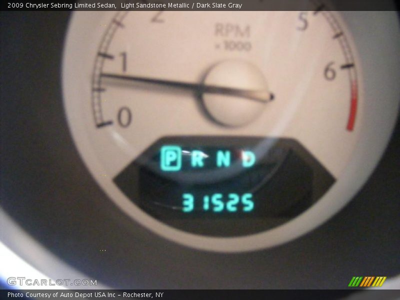 Light Sandstone Metallic / Dark Slate Gray 2009 Chrysler Sebring Limited Sedan