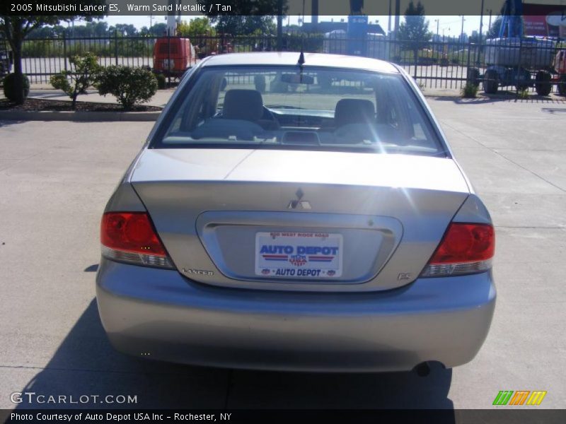 Warm Sand Metallic / Tan 2005 Mitsubishi Lancer ES