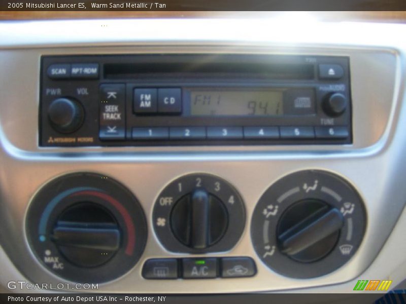 Warm Sand Metallic / Tan 2005 Mitsubishi Lancer ES