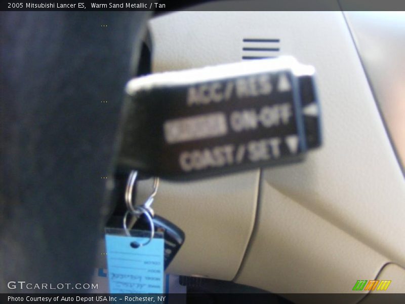 Warm Sand Metallic / Tan 2005 Mitsubishi Lancer ES