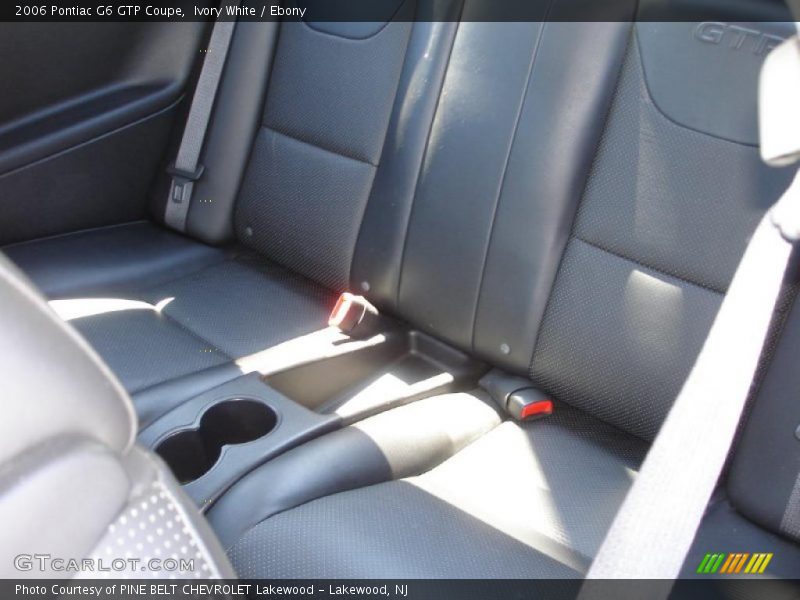 Ivory White / Ebony 2006 Pontiac G6 GTP Coupe