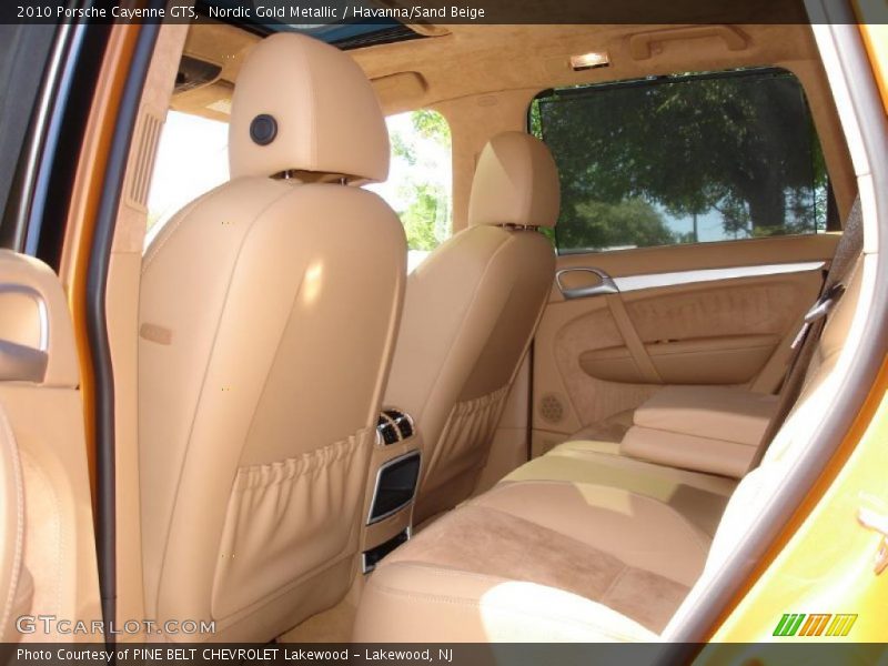 Nordic Gold Metallic / Havanna/Sand Beige 2010 Porsche Cayenne GTS