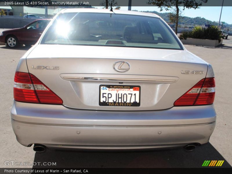 Mercury Metallic / Ash 2005 Lexus LS 430 Sedan