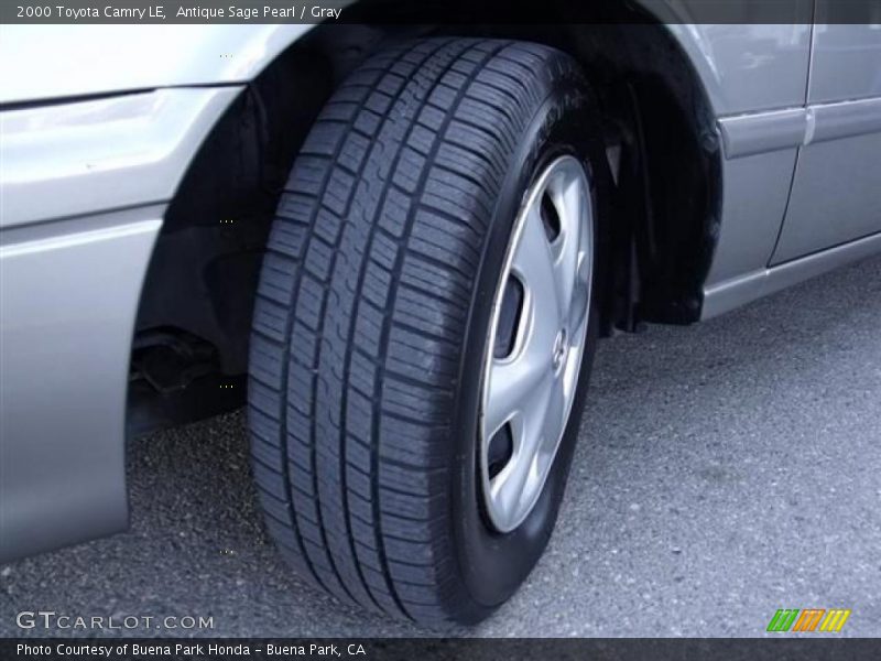 Antique Sage Pearl / Gray 2000 Toyota Camry LE