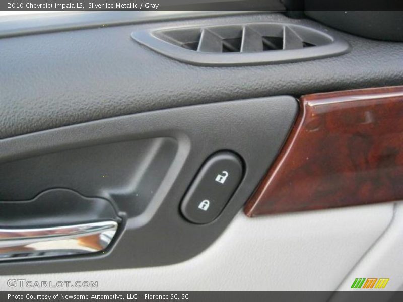 Silver Ice Metallic / Gray 2010 Chevrolet Impala LS