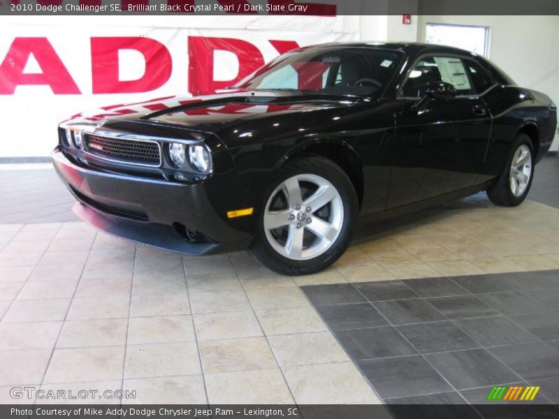Brilliant Black Crystal Pearl / Dark Slate Gray 2010 Dodge Challenger SE