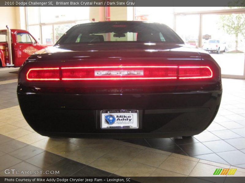 Brilliant Black Crystal Pearl / Dark Slate Gray 2010 Dodge Challenger SE