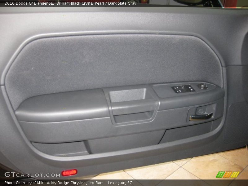 Brilliant Black Crystal Pearl / Dark Slate Gray 2010 Dodge Challenger SE
