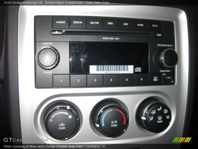 Brilliant Black Crystal Pearl / Dark Slate Gray 2010 Dodge Challenger SE