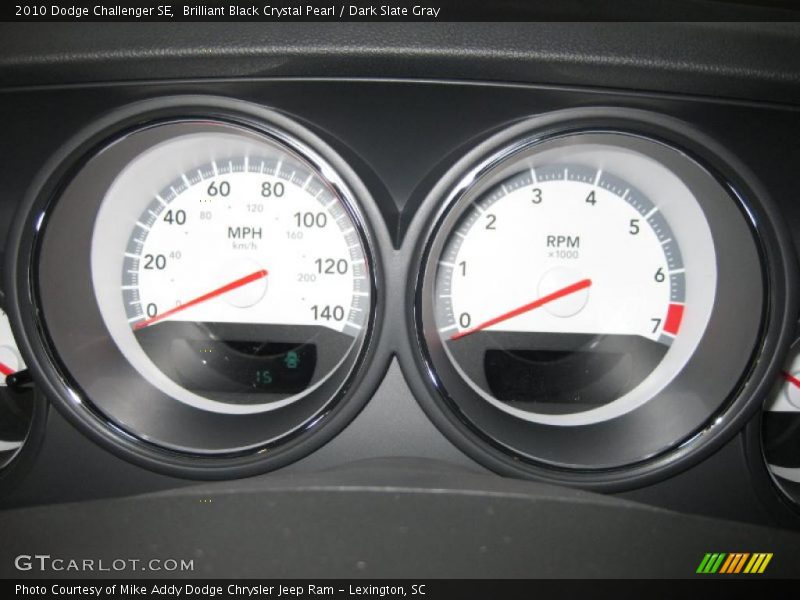 Brilliant Black Crystal Pearl / Dark Slate Gray 2010 Dodge Challenger SE