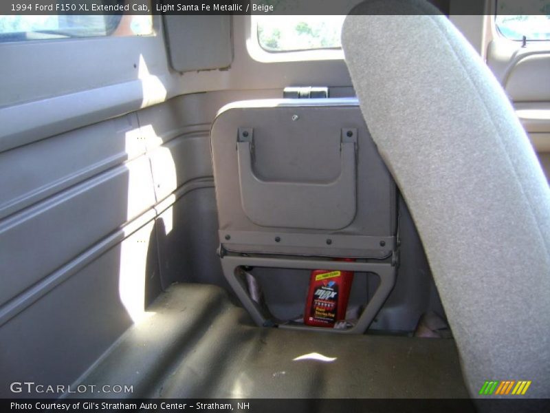 Light Santa Fe Metallic / Beige 1994 Ford F150 XL Extended Cab
