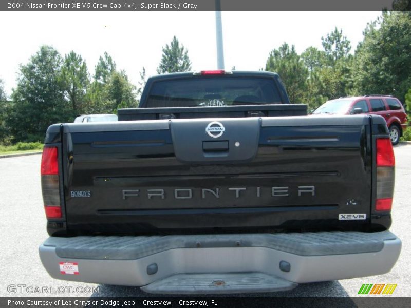 Super Black / Gray 2004 Nissan Frontier XE V6 Crew Cab 4x4