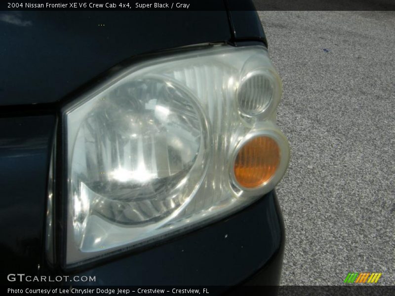 Super Black / Gray 2004 Nissan Frontier XE V6 Crew Cab 4x4
