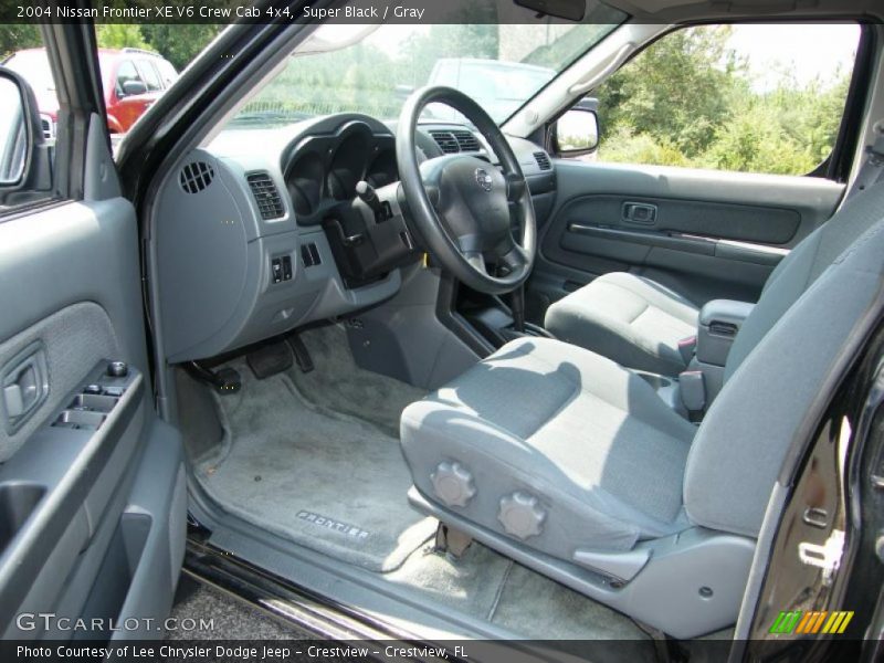 Super Black / Gray 2004 Nissan Frontier XE V6 Crew Cab 4x4
