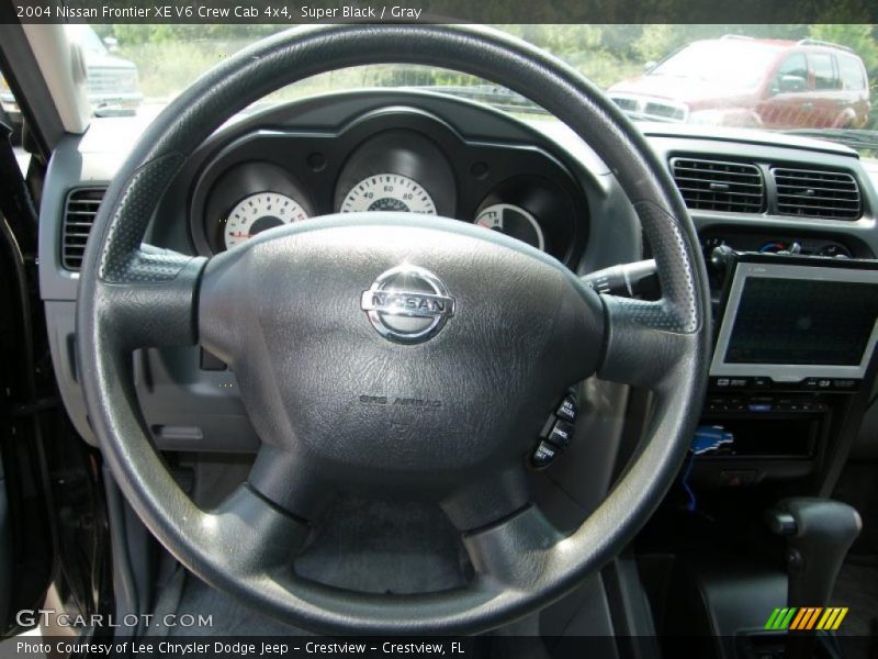 Super Black / Gray 2004 Nissan Frontier XE V6 Crew Cab 4x4
