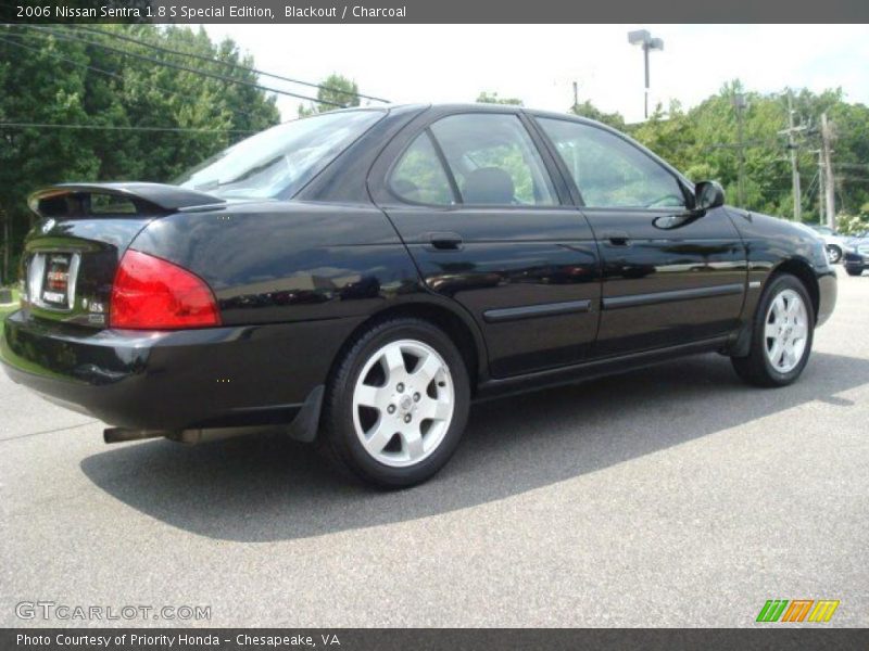 Blackout / Charcoal 2006 Nissan Sentra 1.8 S Special Edition