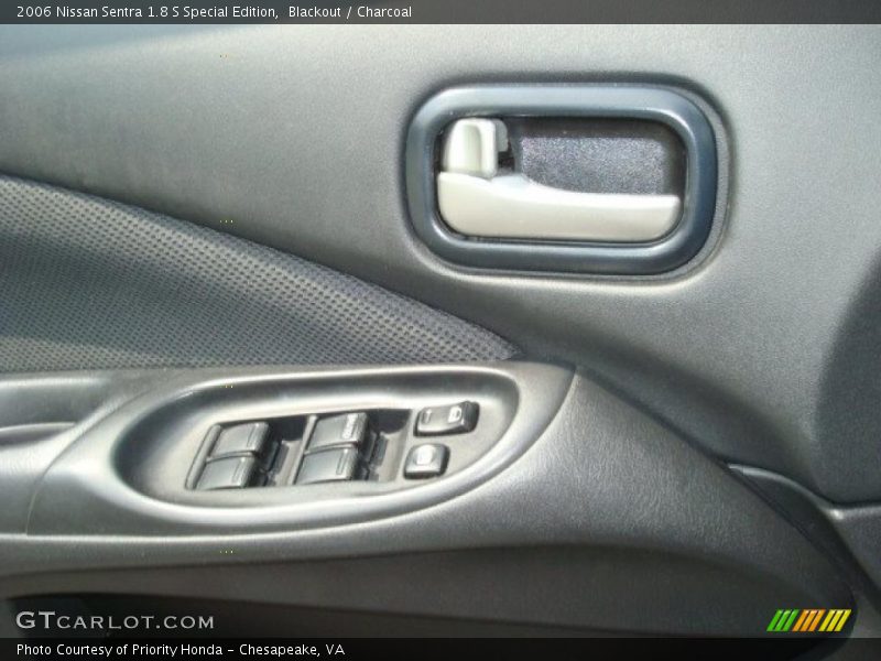 Blackout / Charcoal 2006 Nissan Sentra 1.8 S Special Edition