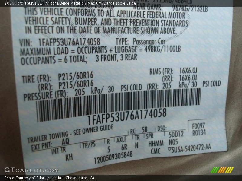 Arizona Beige Metallic / Medium/Dark Pebble Beige 2006 Ford Taurus SE