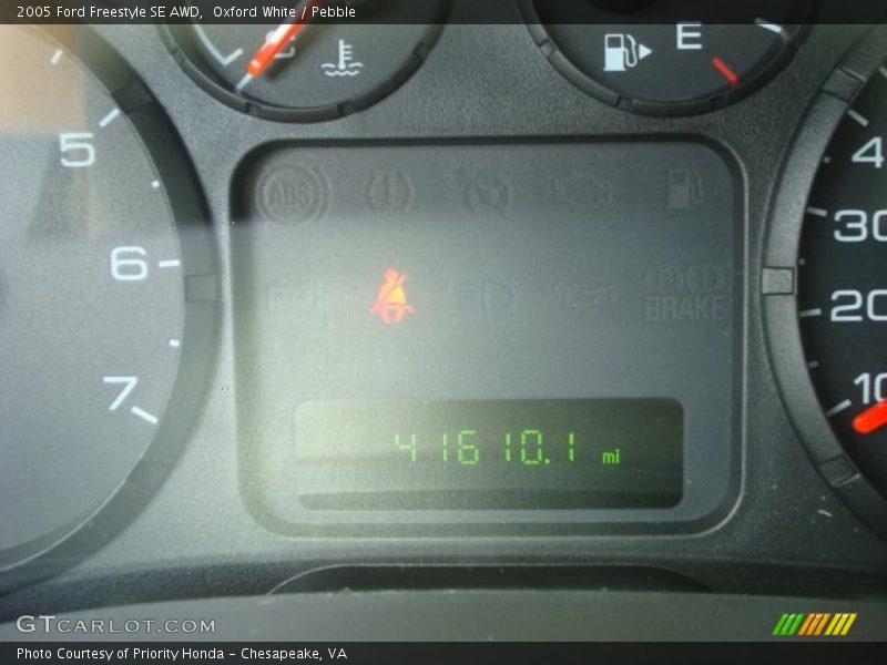 Oxford White / Pebble 2005 Ford Freestyle SE AWD