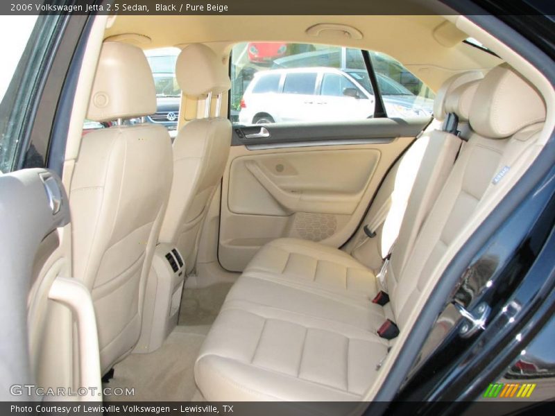 Black / Pure Beige 2006 Volkswagen Jetta 2.5 Sedan