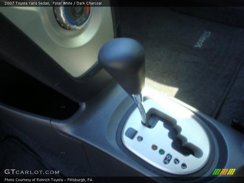 Polar White / Dark Charcoal 2007 Toyota Yaris Sedan