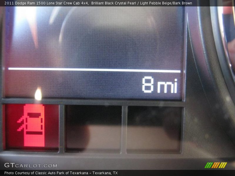 Brilliant Black Crystal Pearl / Light Pebble Beige/Bark Brown 2011 Dodge Ram 1500 Lone Star Crew Cab 4x4