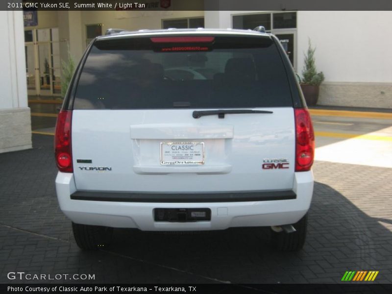 Summit White / Light Tan 2011 GMC Yukon SLE