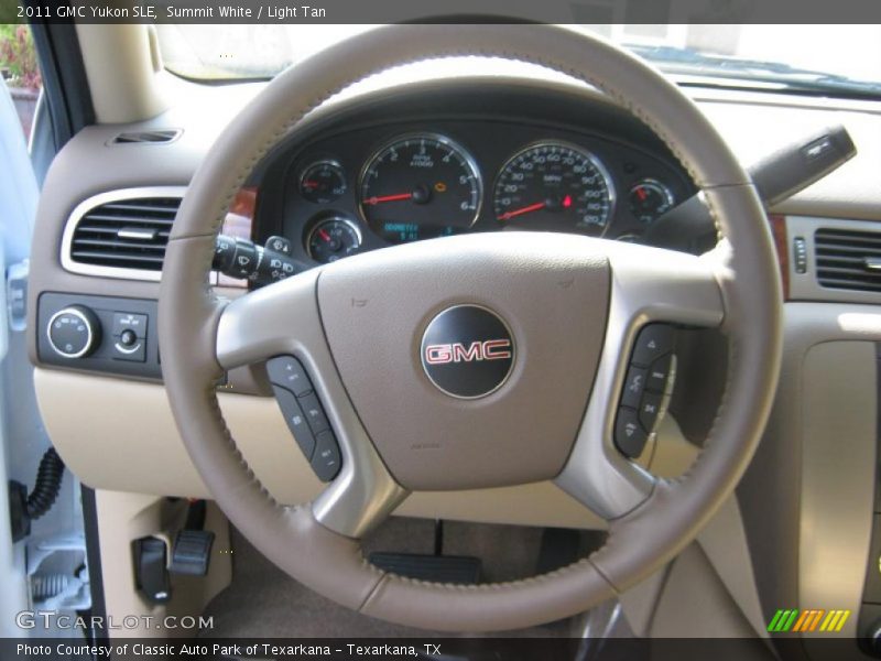 Summit White / Light Tan 2011 GMC Yukon SLE
