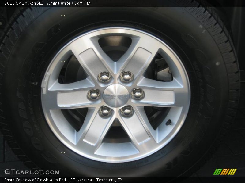 Summit White / Light Tan 2011 GMC Yukon SLE