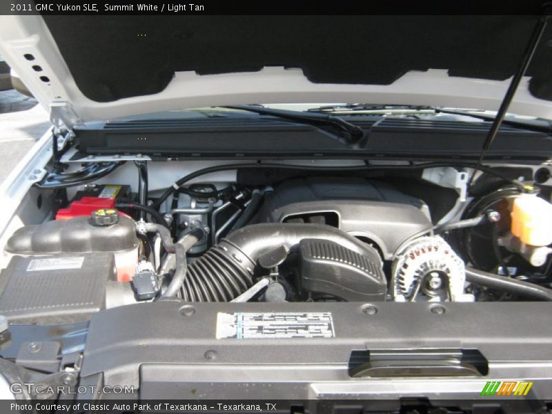 Summit White / Light Tan 2011 GMC Yukon SLE