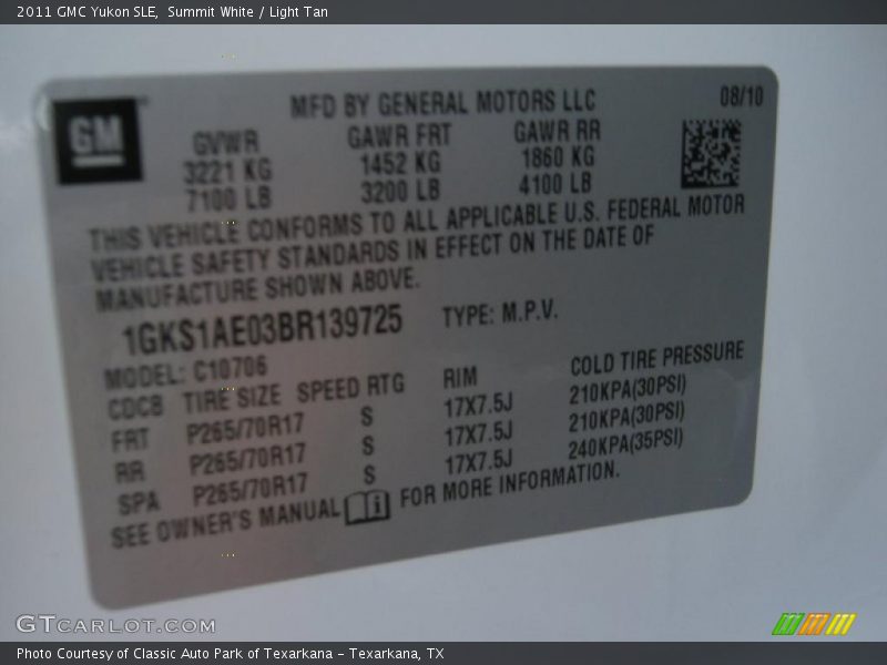 Summit White / Light Tan 2011 GMC Yukon SLE