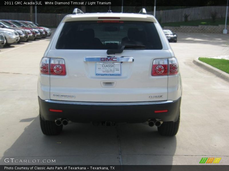 White Diamond Tintcoat / Light Titanium 2011 GMC Acadia SLE
