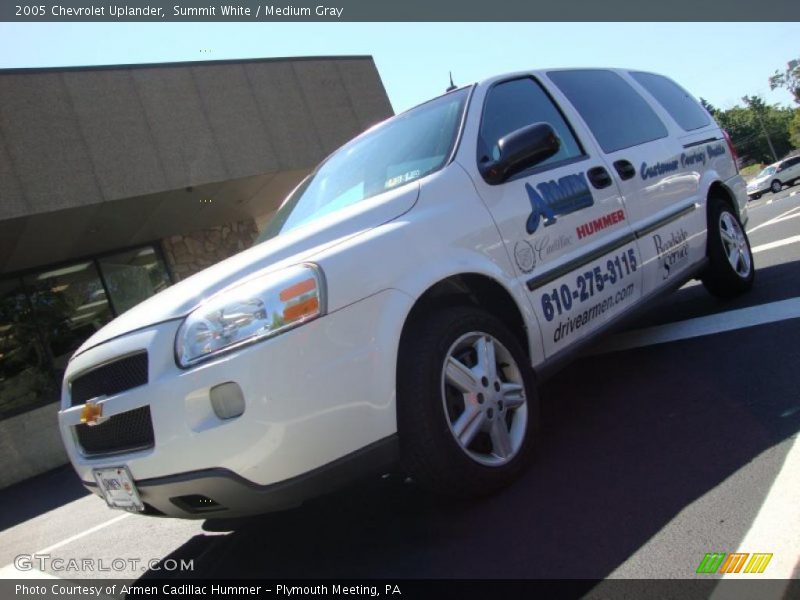 Summit White / Medium Gray 2005 Chevrolet Uplander