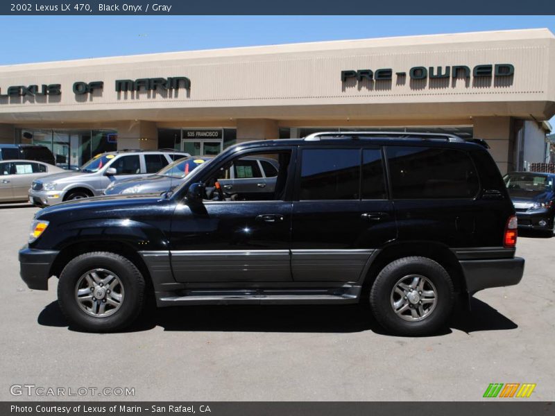 Black Onyx / Gray 2002 Lexus LX 470