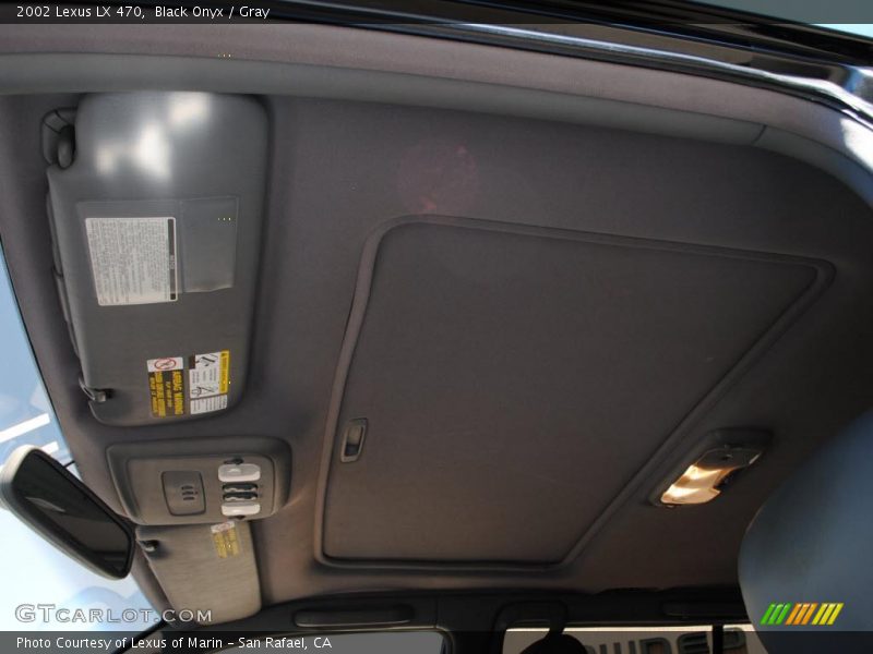 Black Onyx / Gray 2002 Lexus LX 470