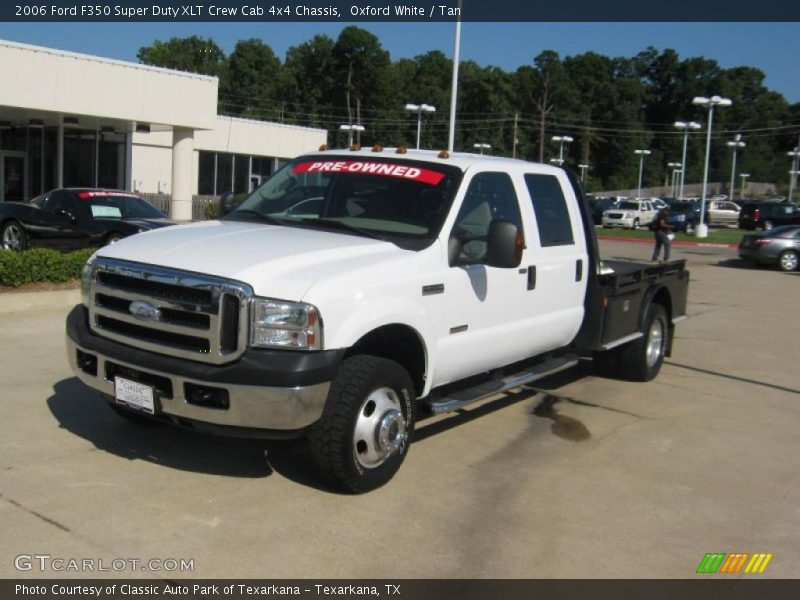 Oxford White / Tan 2006 Ford F350 Super Duty XLT Crew Cab 4x4 Chassis