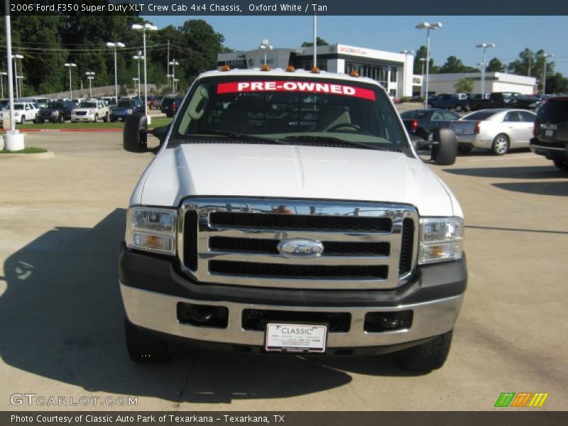Oxford White / Tan 2006 Ford F350 Super Duty XLT Crew Cab 4x4 Chassis