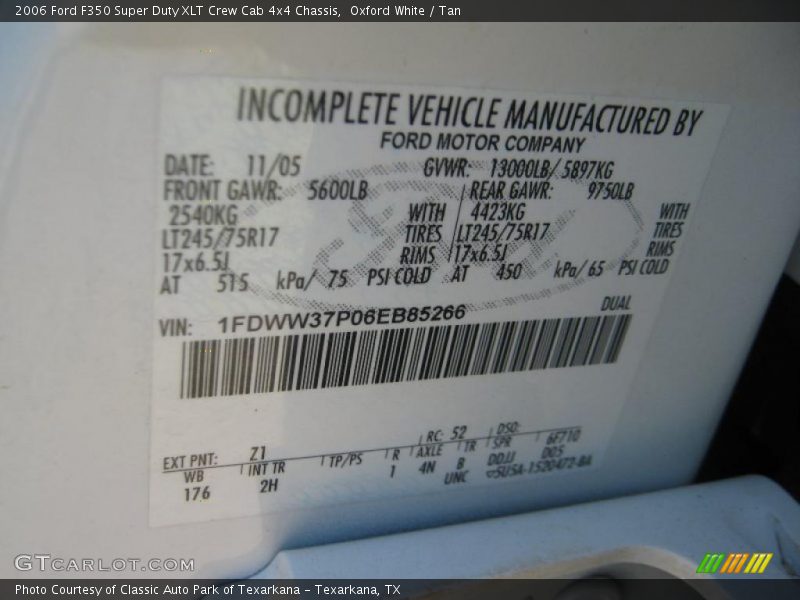 Oxford White / Tan 2006 Ford F350 Super Duty XLT Crew Cab 4x4 Chassis