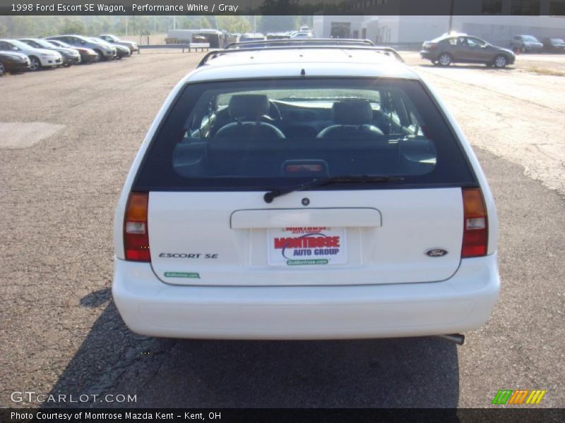 Performance White / Gray 1998 Ford Escort SE Wagon