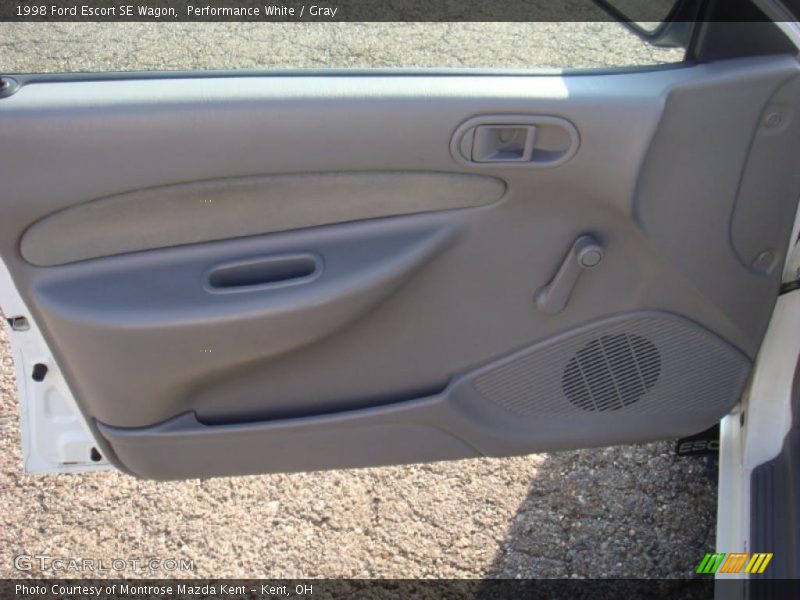 Performance White / Gray 1998 Ford Escort SE Wagon